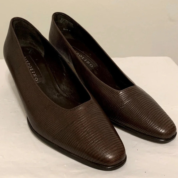 BANDOLINO Cousin 4 Pumps in Brown‎ - Picture 1 of 8